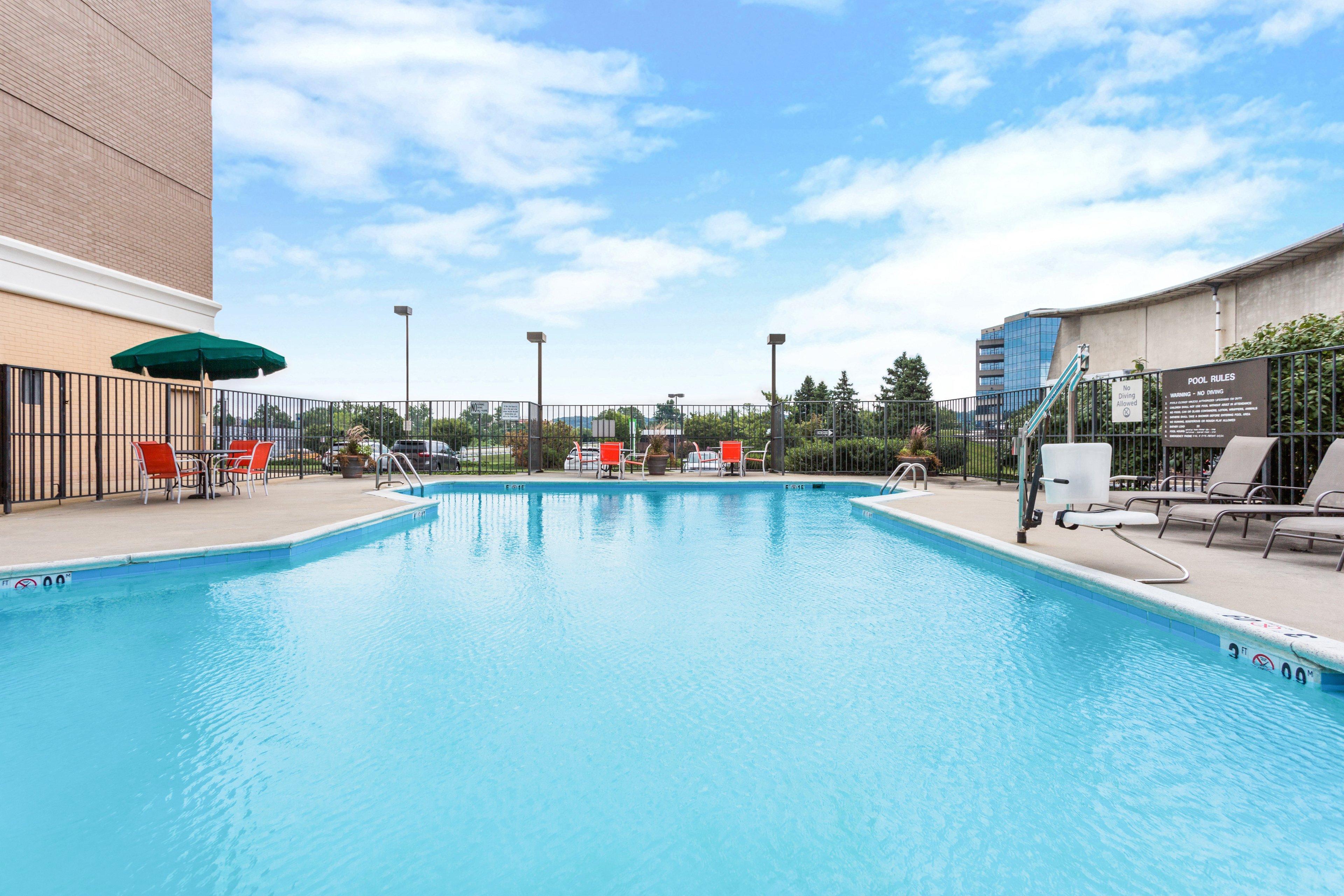 Holiday Inn Timonium By Ihg Exterior photo